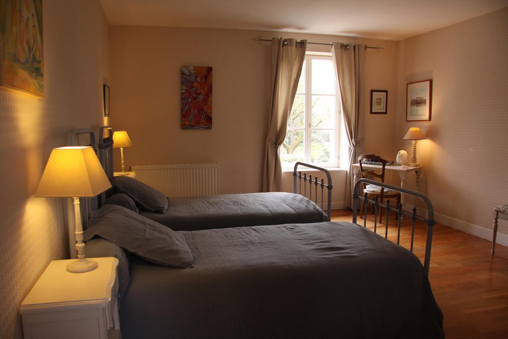 Les Jardins De L'Aulnaie Bed & Breakfast Fontaine-sous-Jouy Rom bilde