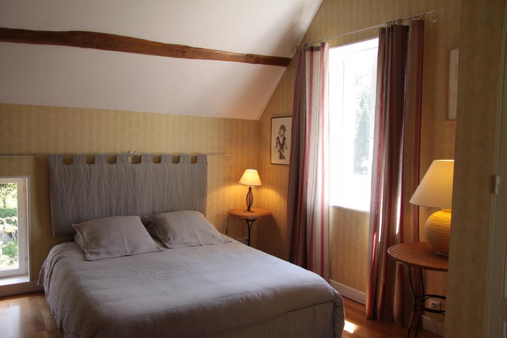 Les Jardins De L'Aulnaie Bed & Breakfast Fontaine-sous-Jouy Rom bilde